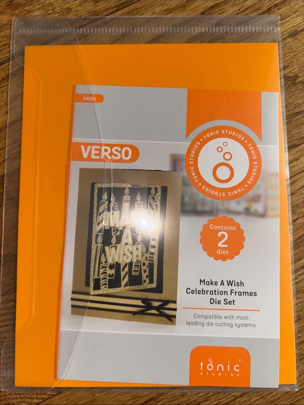 Tonic Studios Verso Make A Wish Celebration Frames Die Set - Orange